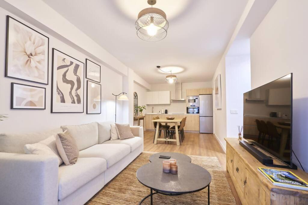 El Balcon De Jauregui Centro Apartment ซาลามังกา ภายนอก รูปภาพ